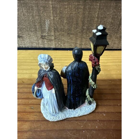 Colonial Williamsburg Women Passing The Lamppost Lang & Wise - Picture 3 of 5